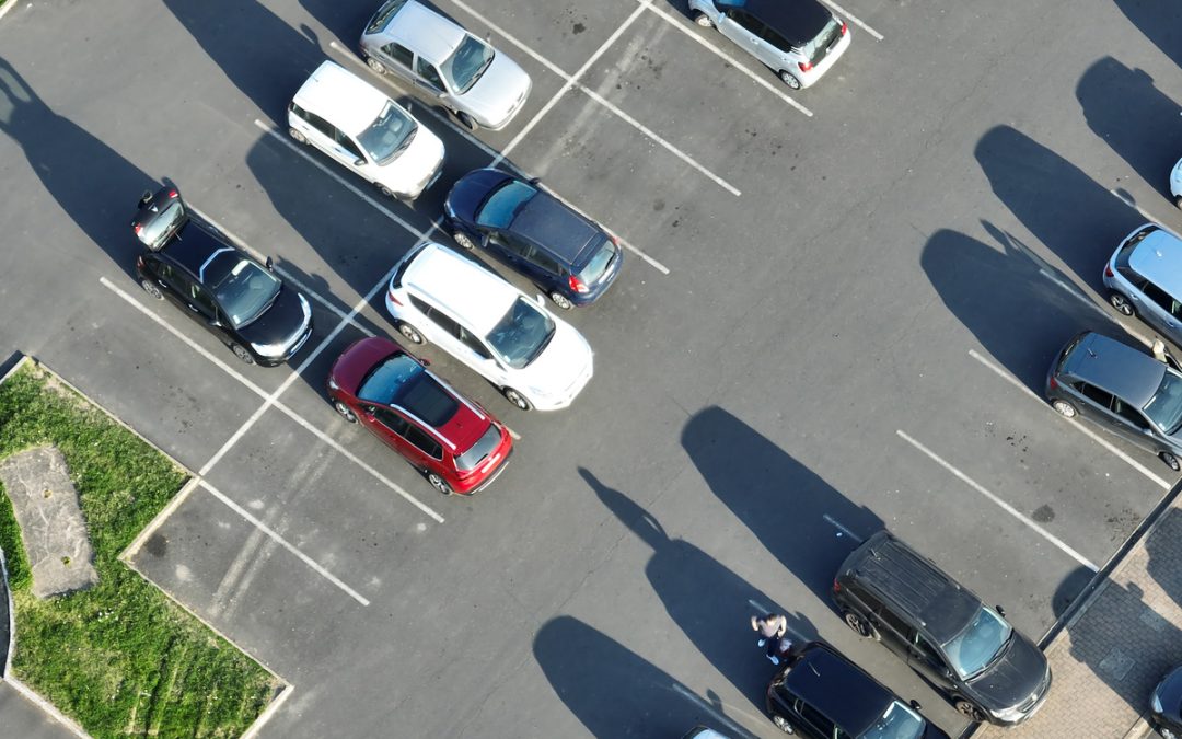 How to Handle a Car Accident in a Parking Lot