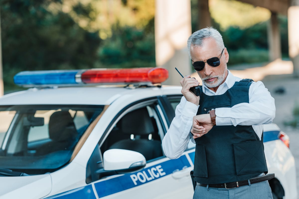 calling the emergency services using 911