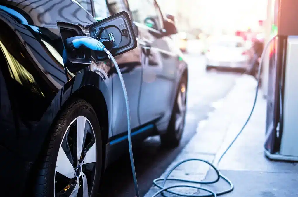 How to Handle a Car Accident Involving an Electric Vehicle